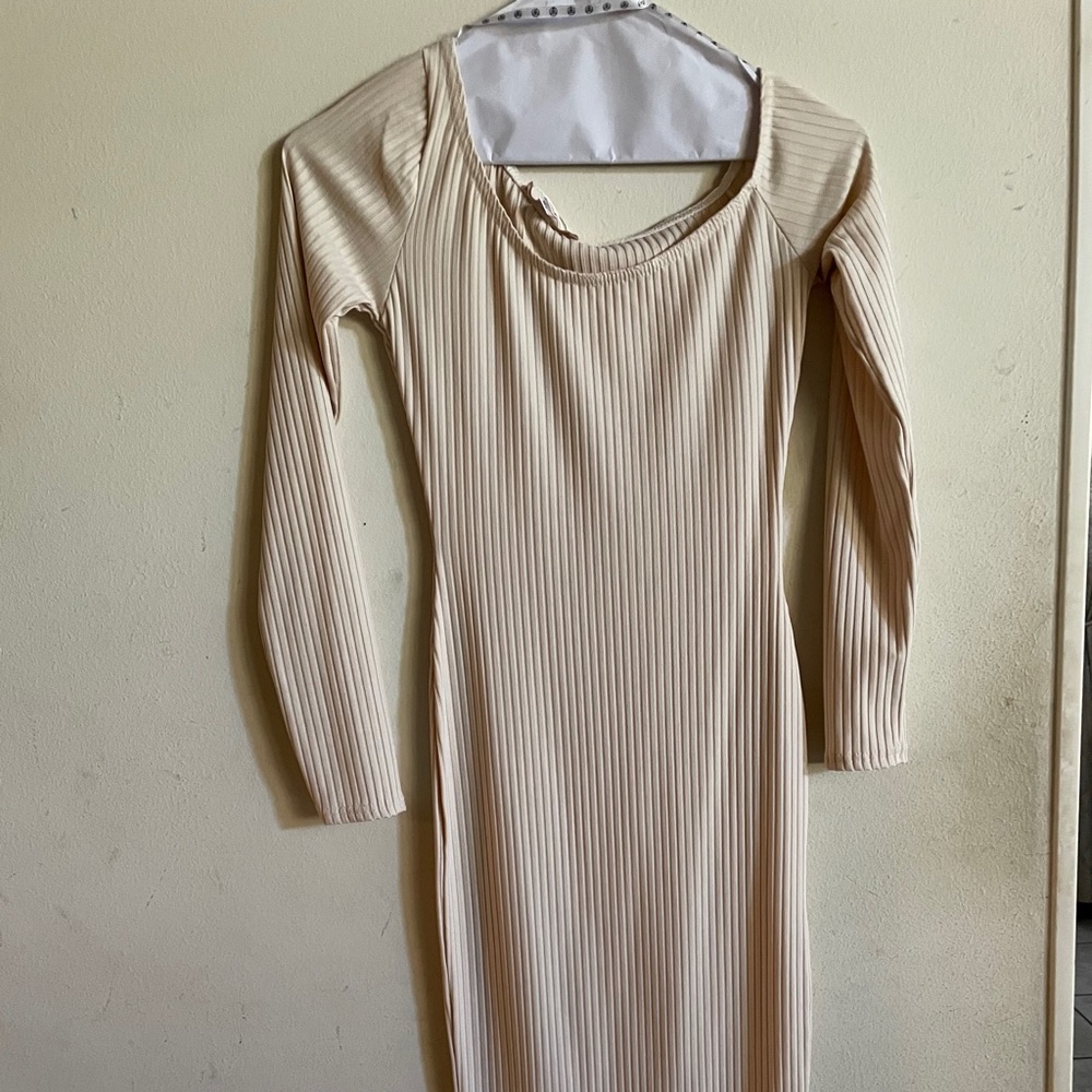 Missguided Ribbed Long Sleeve Dress